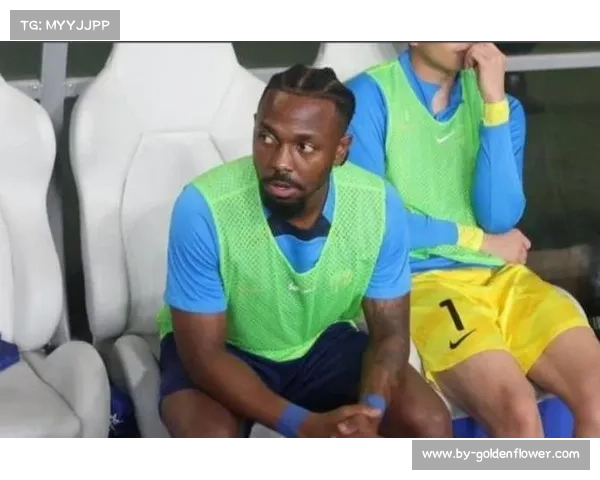 32岁费南多失业暴肥炫富 曾在华赚2.1亿成焦点话题 32岁费南多失业暴肥炫富 曾在华赚2.1亿成焦点话题